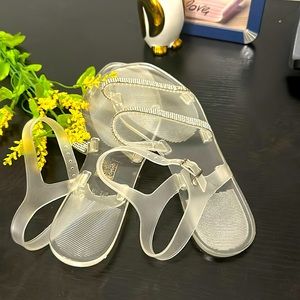 Size 6/7 strap flats, transparent with blink stones